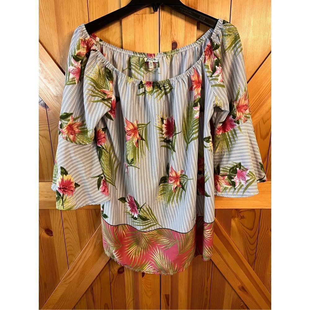 speed limit floral shoulder-out pullon blouse size 1X  (2810)
